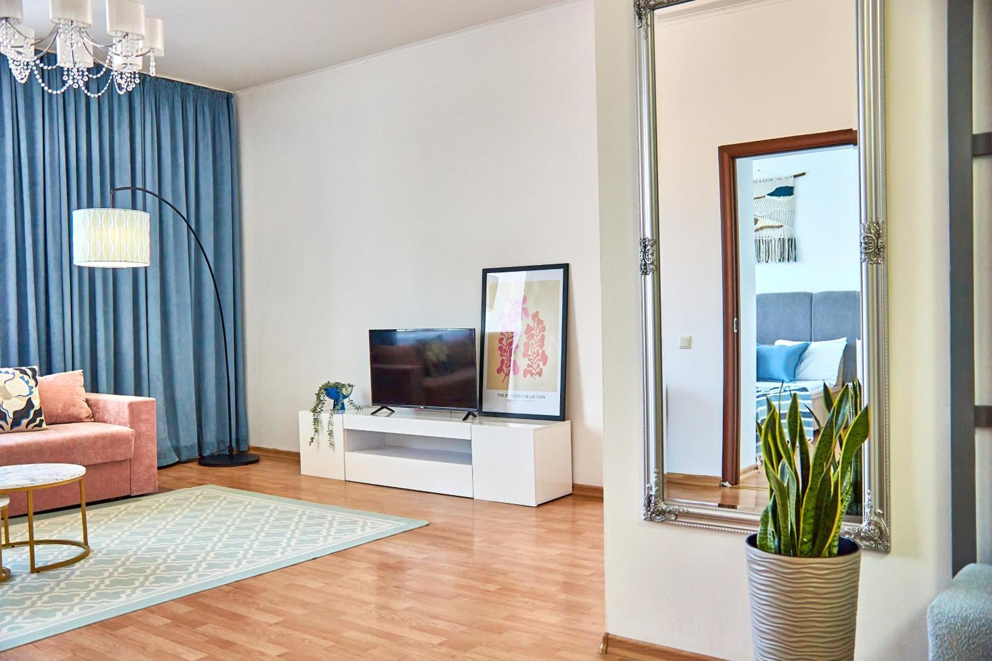 Wonderful Panoramic View Apartment Mukacheve Exterior foto
